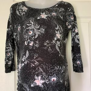 Black and floral maternity top